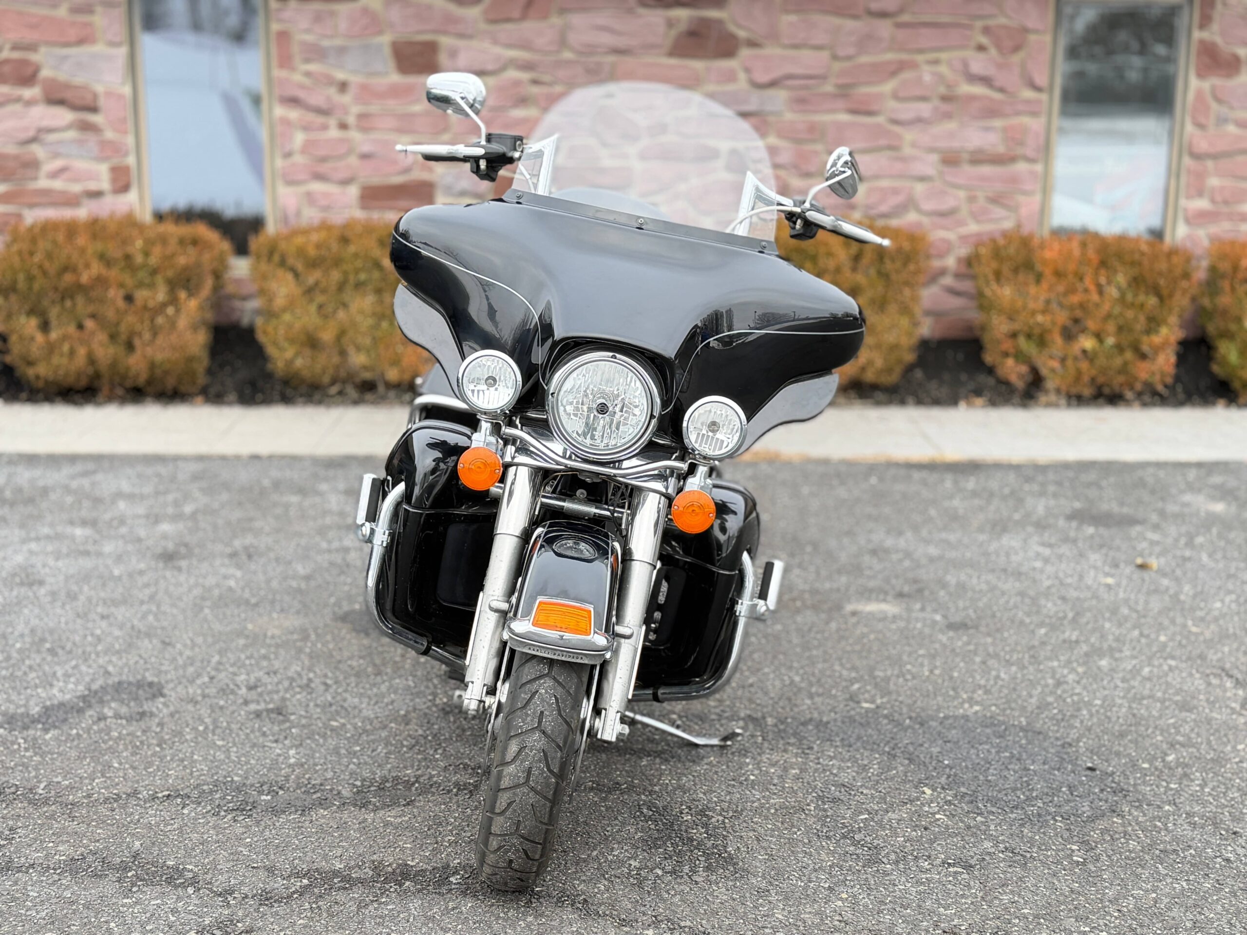 2012 Harley-Davidson Electra Glide Ultra Limited FLHTK 103" One Owner, Clean Carfax, & Extras! - Image 3