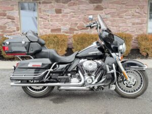 2012 Harley-Davidson Electra Glide Ultra Limited FLHTK 103" One Owner, Clean Carfax, & Extras!