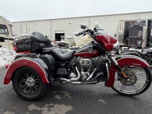 2012 Harley-Davidson Tri-Glide Triglide Ultra Classic FLHTCUTG 26" Big Wheel Custom Trike & Only 9k Miles! 110" 6-Speed!
